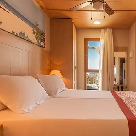 Θέρετρο Magic Natura 4*