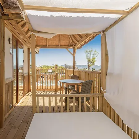 Θέρετρο Magic Natura